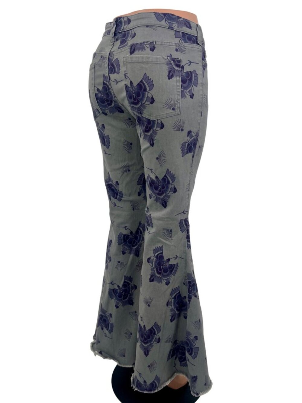 NWOT Free People Gray Mid-Rise Floral Super Flare Bell Bottom Jeans 32| 70s Boho - Picture 8 of 16